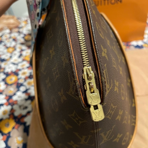 Louis Vuitton Ellipse MM - Picture 8 of 17